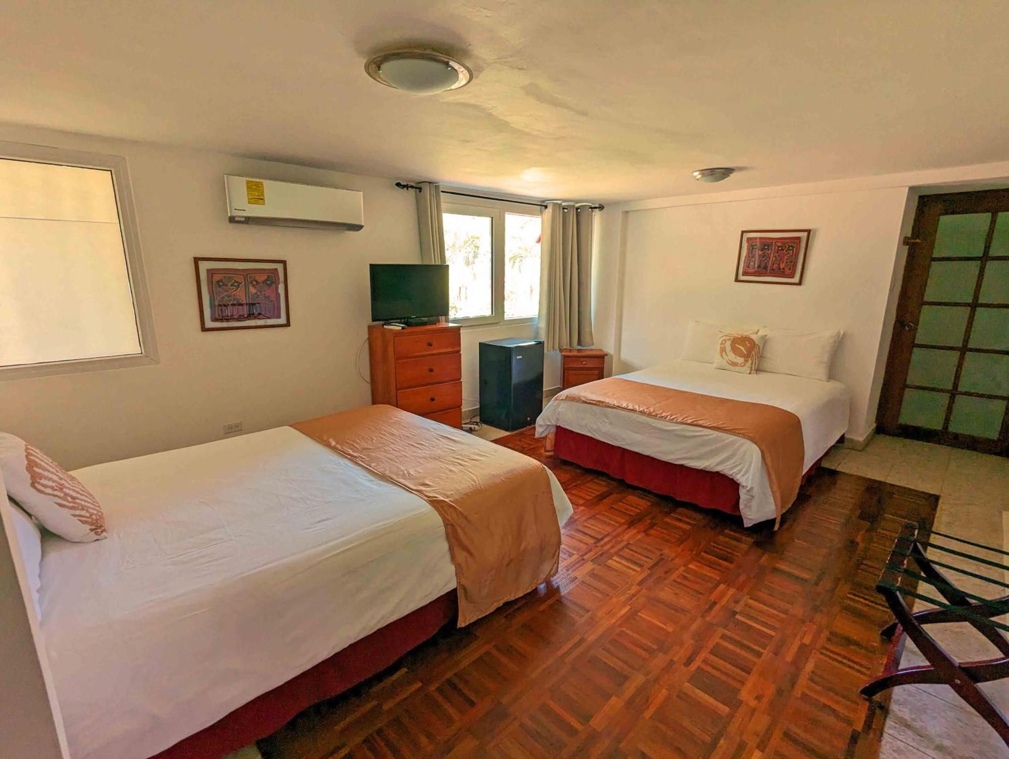 Casa Guardia Panama Hotel Плая Бланка Стая снимка